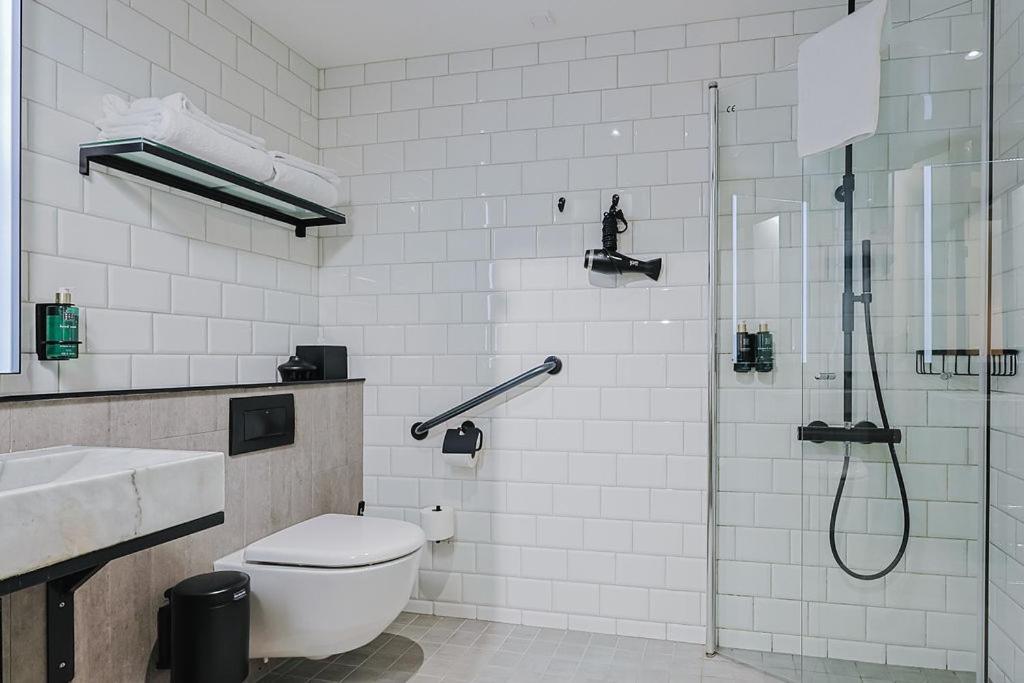 Hotel With Urban Deli Стокгольм Екстер'єр фото